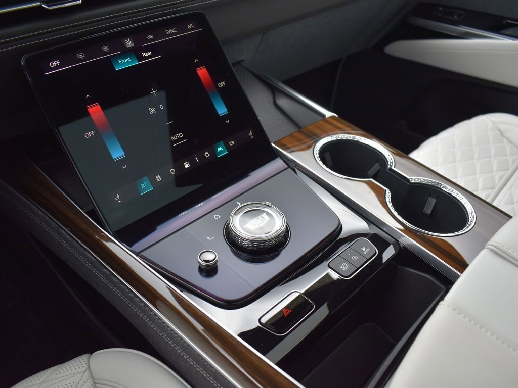 Certified 2026 Cadillac Escalade Platinum Sport w/ LPO, ONYX Package image 22