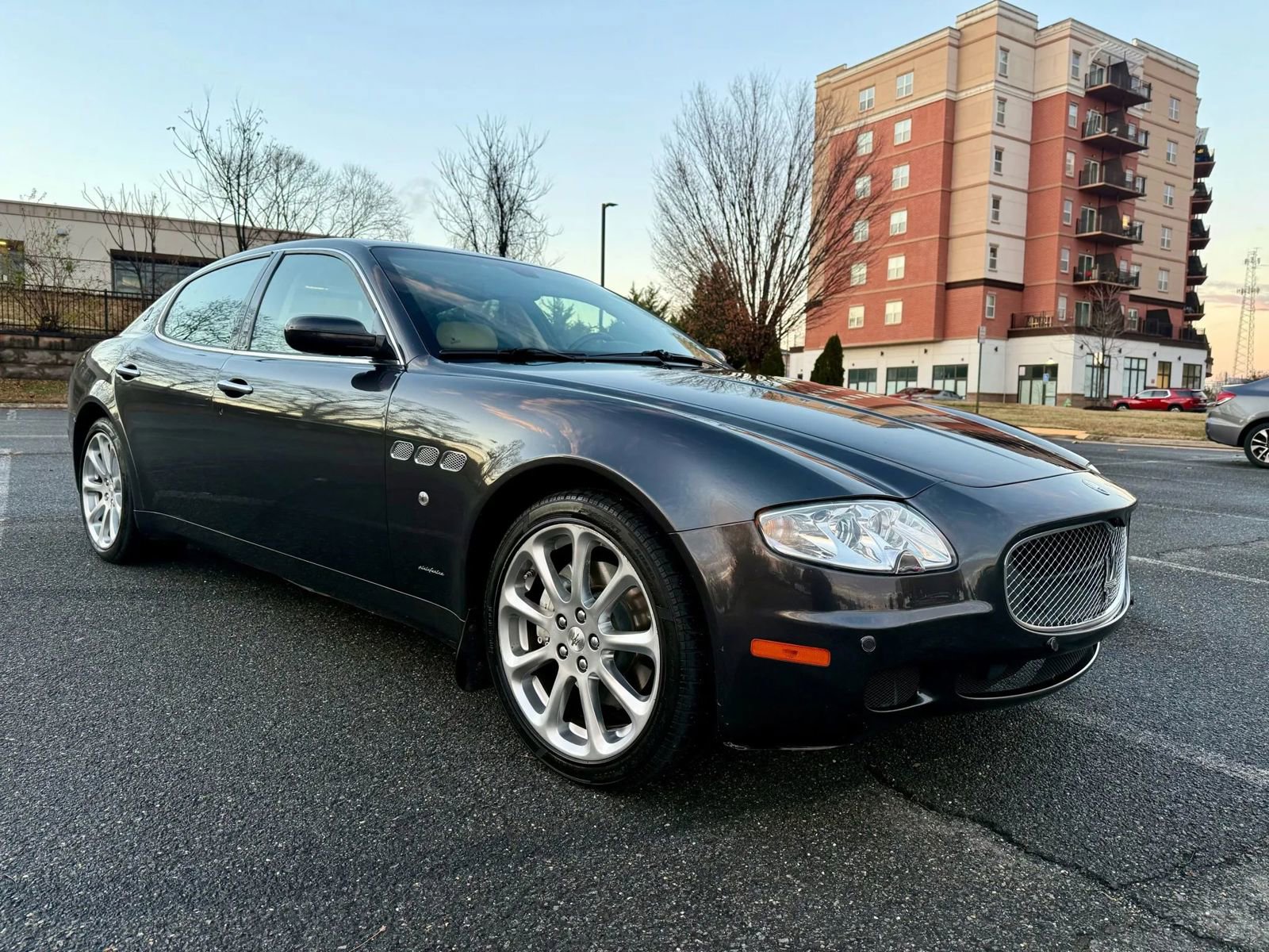 Used 2008 Maserati Quattroporte Sedan 4D image 3
