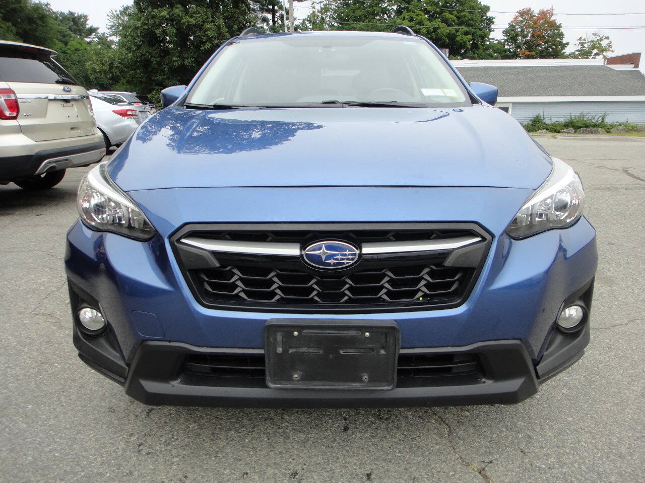 Used 2019 Subaru Crosstrek 2.0i Premium AWD/4WD image 2