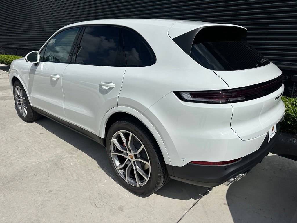 New 2026 Porsche Cayenne S AWD/4WD image 3