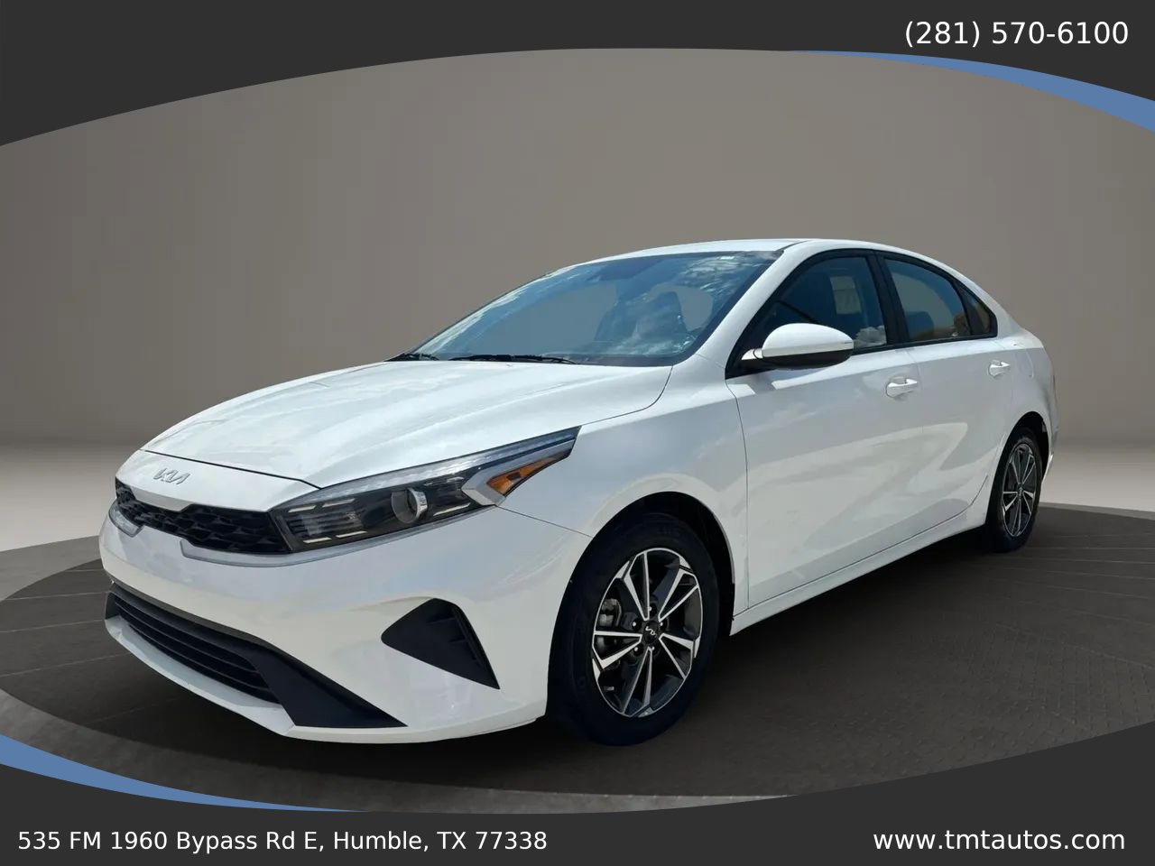 Used 2023 Kia Forte LXS FWD image 3