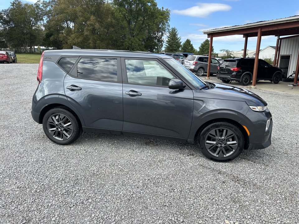 Used 2020 Kia Soul EX image 4