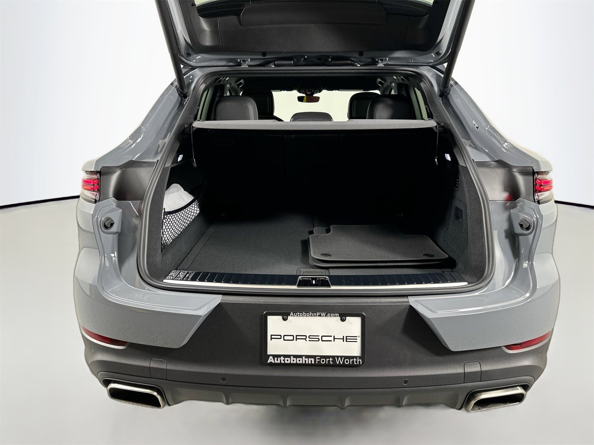New 2026 Porsche Cayenne Coupe image 38
