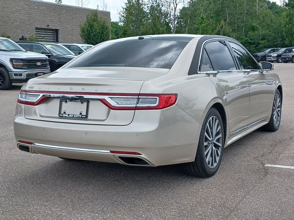 Used 2017 Lincoln Continental Reserve w/ Climate Package AWD/4WD image 4