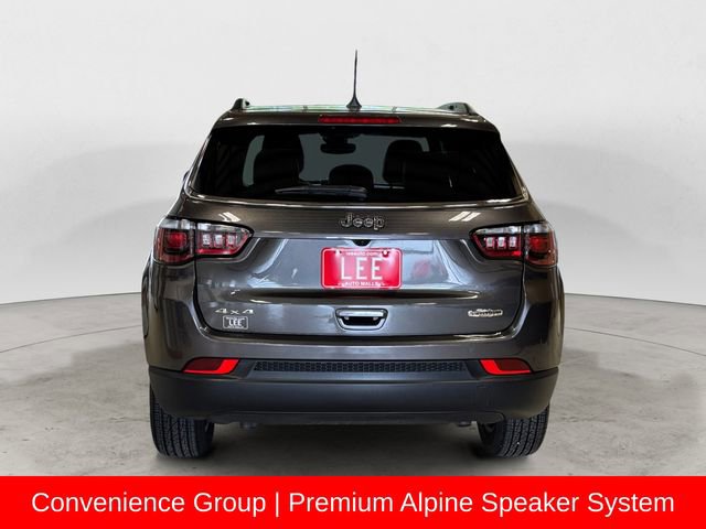 Used 2023 Jeep Compass Latitude w/ Sun and Sound Group AWD/4WD image 5