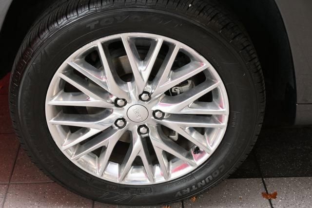 Used 2018 Jeep Grand Cherokee Summit image 16