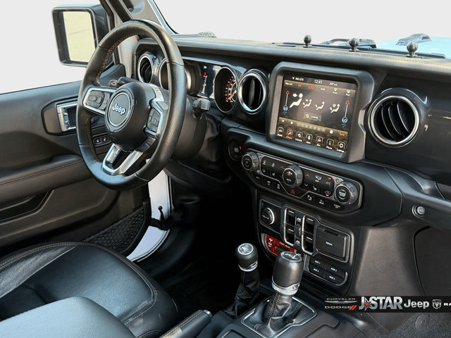 Used 2023 Jeep Wrangler Unlimited Rubicon 392 AWD/4WD image 18