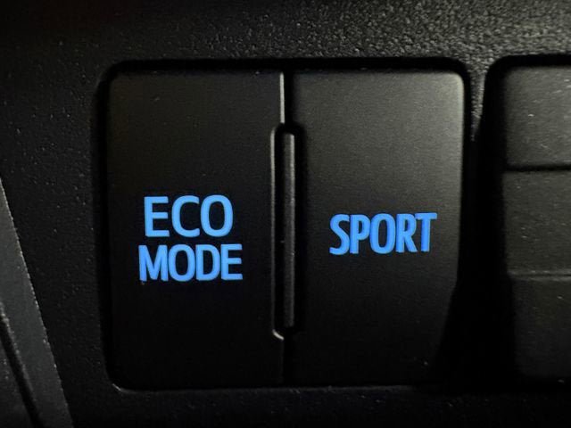 Used 2018 Toyota RAV4 SE w/ Power Extra Value Package image 16