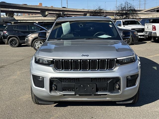 Used 2023 Jeep Grand Cherokee Overland image 6