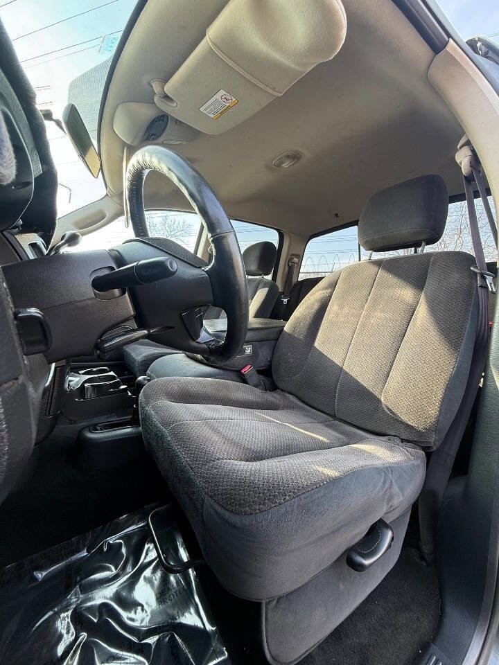 Used 2003 Dodge Ram 2500 Truck SLT image 12