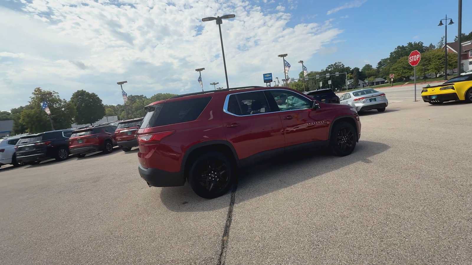 Certified 2021 Chevrolet Traverse LT w/ LPO, Floor Liner Package AWD/4WD image 8