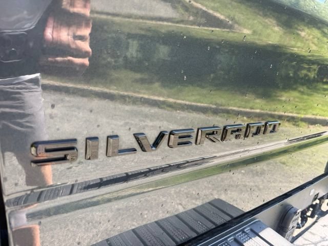 Used 2020 Chevrolet Silverado 1500 RST AWD/4WD image 7
