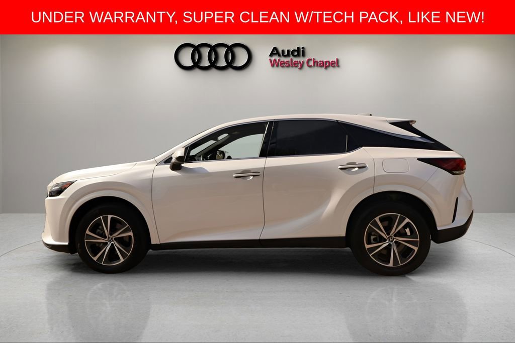 Used 2024 Lexus RX 350 FWD w/ Technology Package image 2