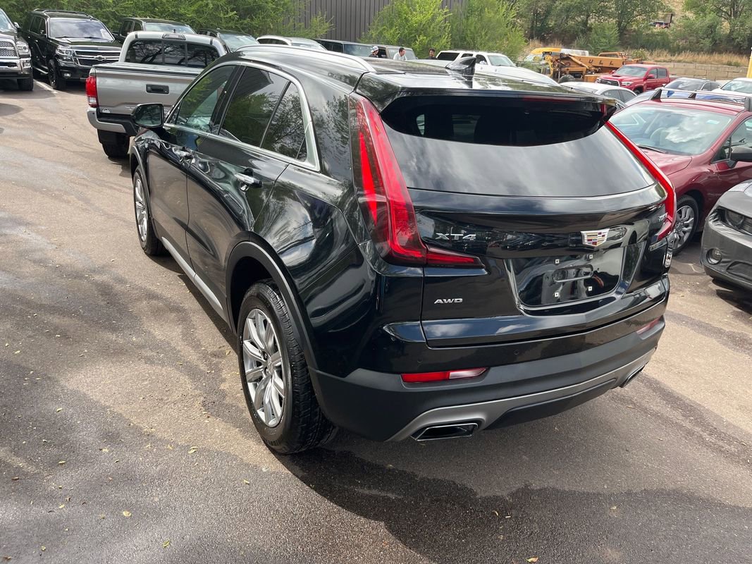 Used 2019 Cadillac XT4 Premium Luxury AWD/4WD image 5