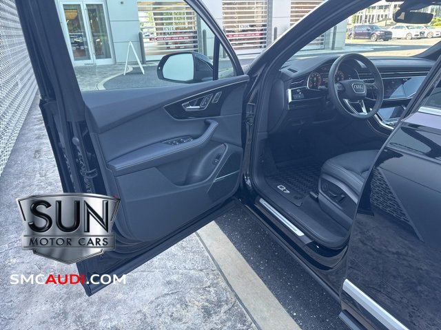 Used 2025 Audi Q7 3.0T Premium Plus w/ Premium Plus Package image 31