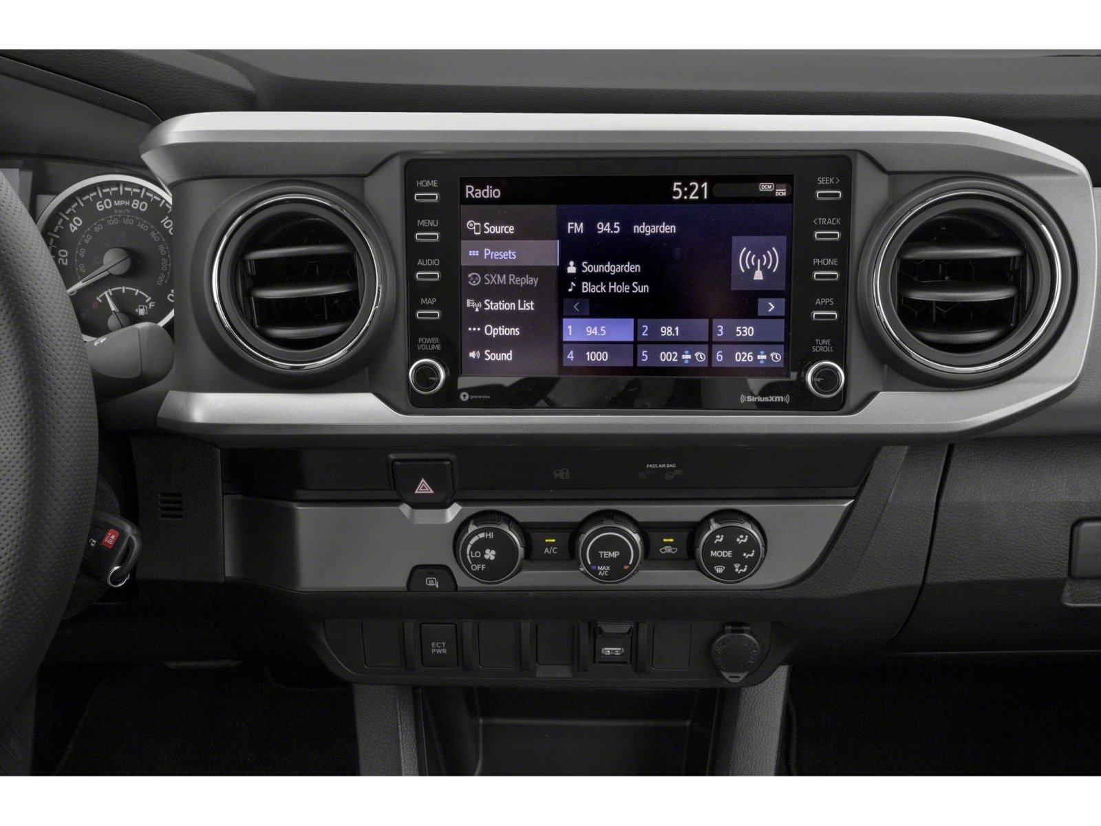 Used 2022 Toyota Tacoma SR5 AWD/4WD image 10
