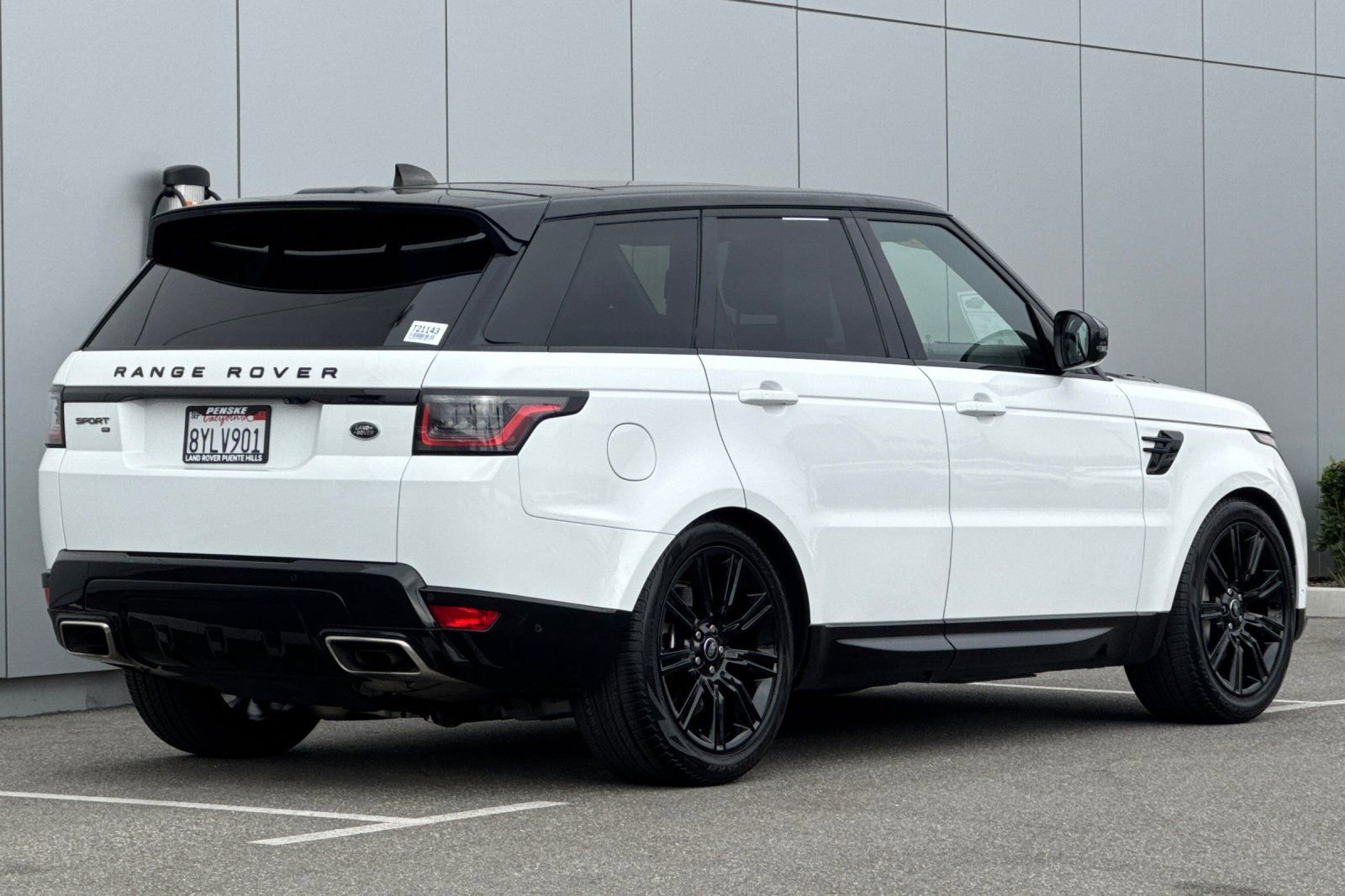 Used 2021 Land Rover Range Rover Sport HSE Silver Edition image 5
