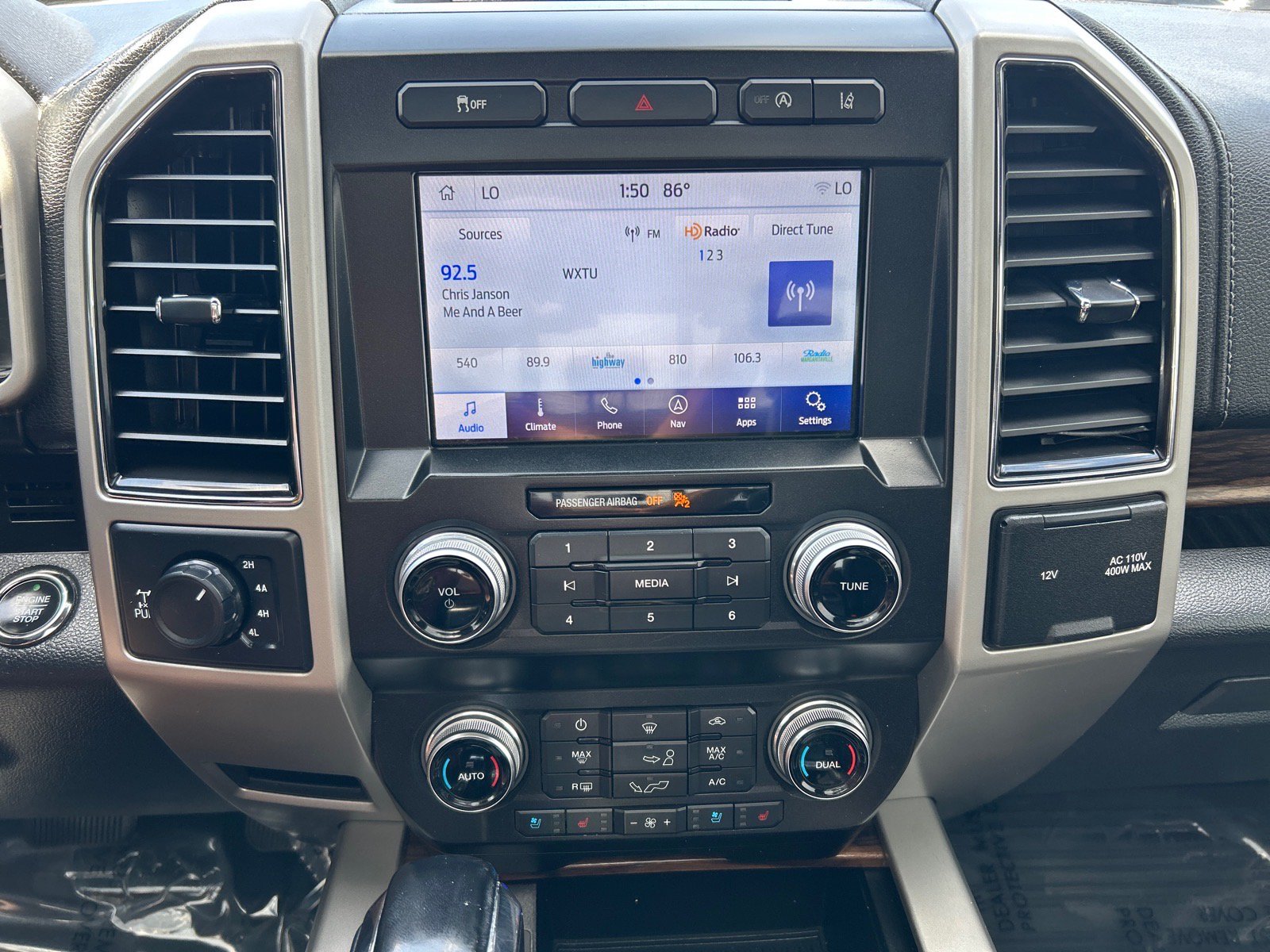 Used 2020 Ford F150 Lariat w/ Equipment Group 502A Luxury AWD/4WD image 28