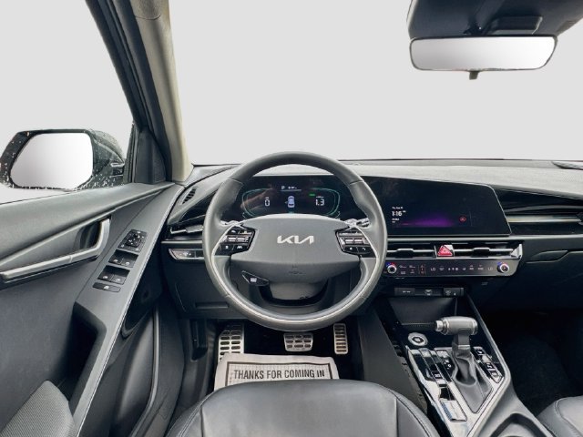 Used 2023 Kia Niro EX Touring FWD image 23