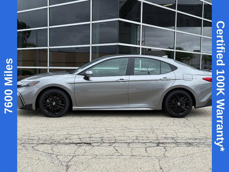 Used 2025 Toyota Camry SE FWD image 7