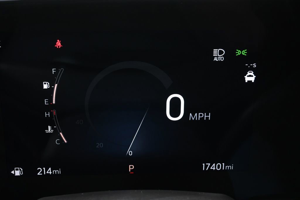 Used 2025 Buick Envista Preferred w/ Convenience I Package FWD image 23