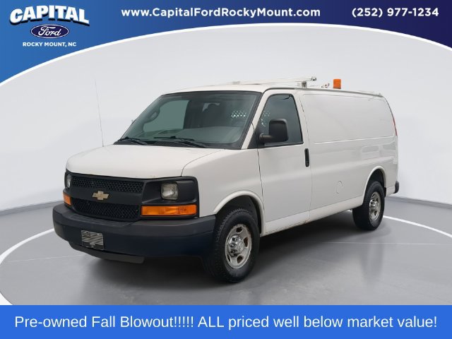 Used 2016 Chevrolet Express 2500 RWD image 1