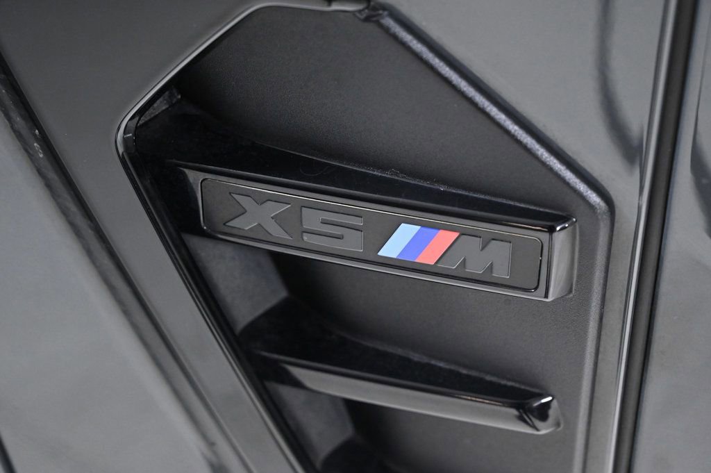 Used 2024 BMW X5 M Competition w/ Executive Package image 24