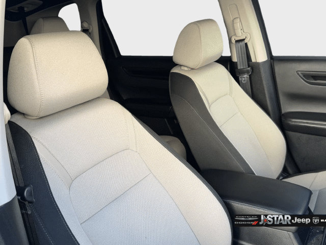 Used 2026 Honda CR-V EX image 13