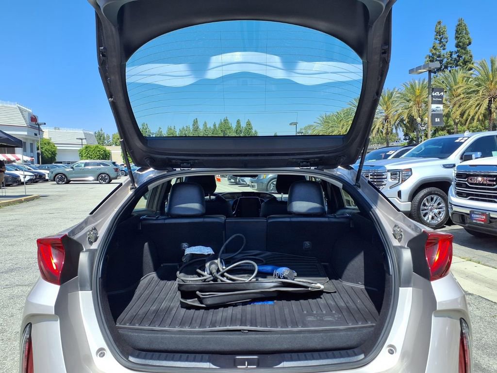 Used 2019 Toyota Prius Prime Advanced image 24