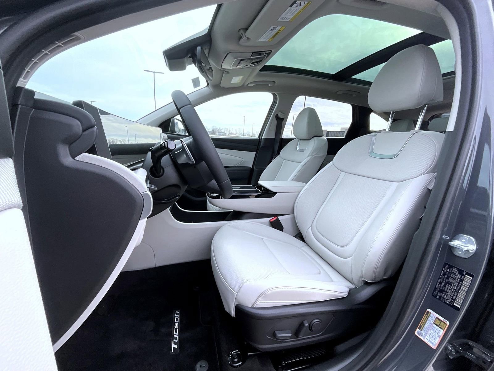 New 2026 Hyundai Tucson Limited image 10