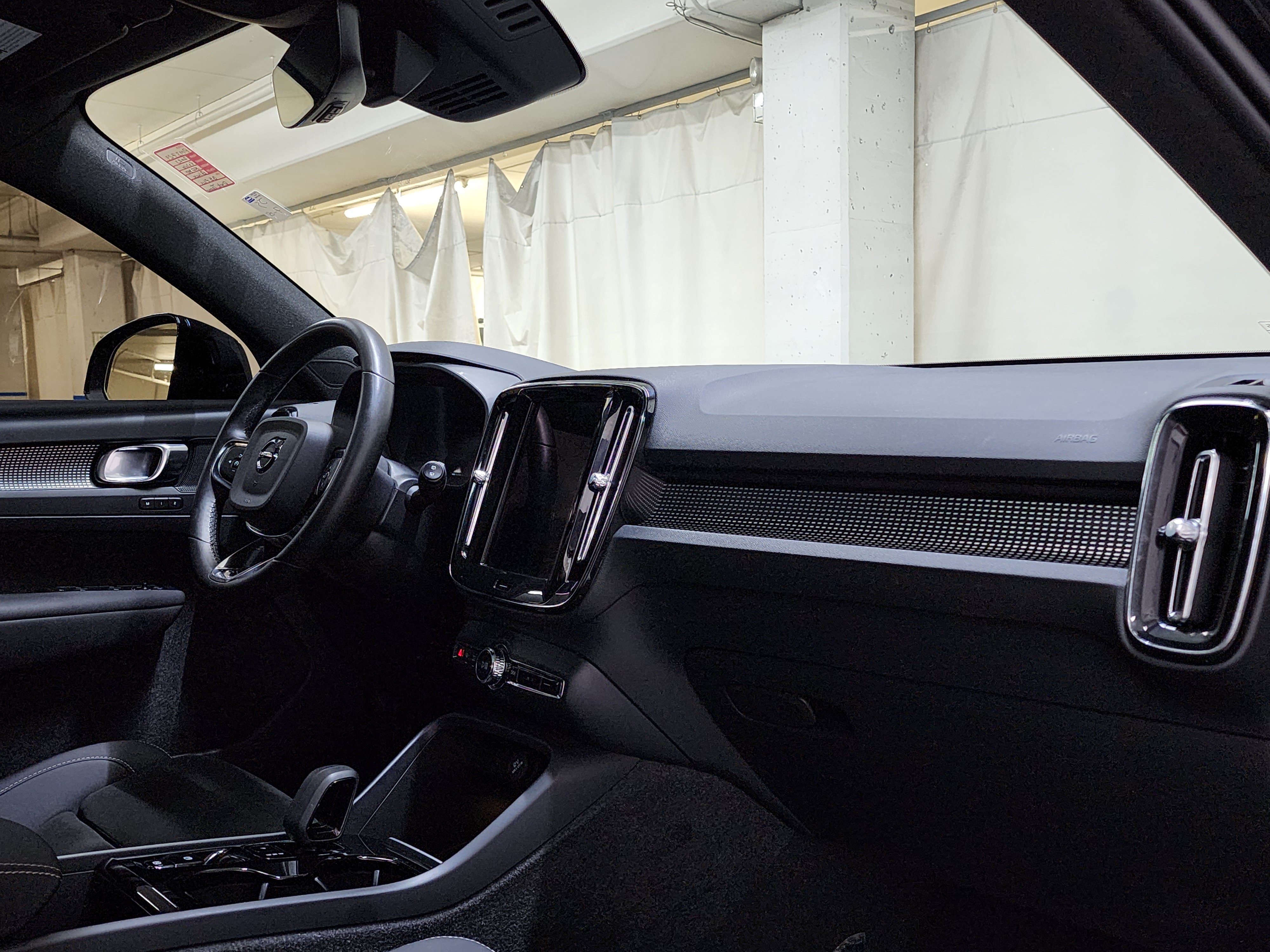 Used 2023 Volvo XC40 B5 Plus w/ Climate Package AWD/4WD image 22
