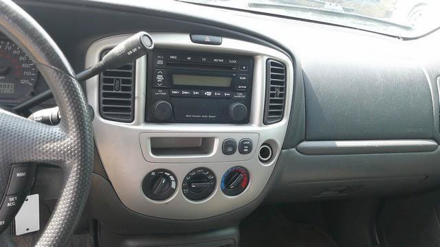 Used 2003 MAZDA Tribute LX AWD/4WD image 7