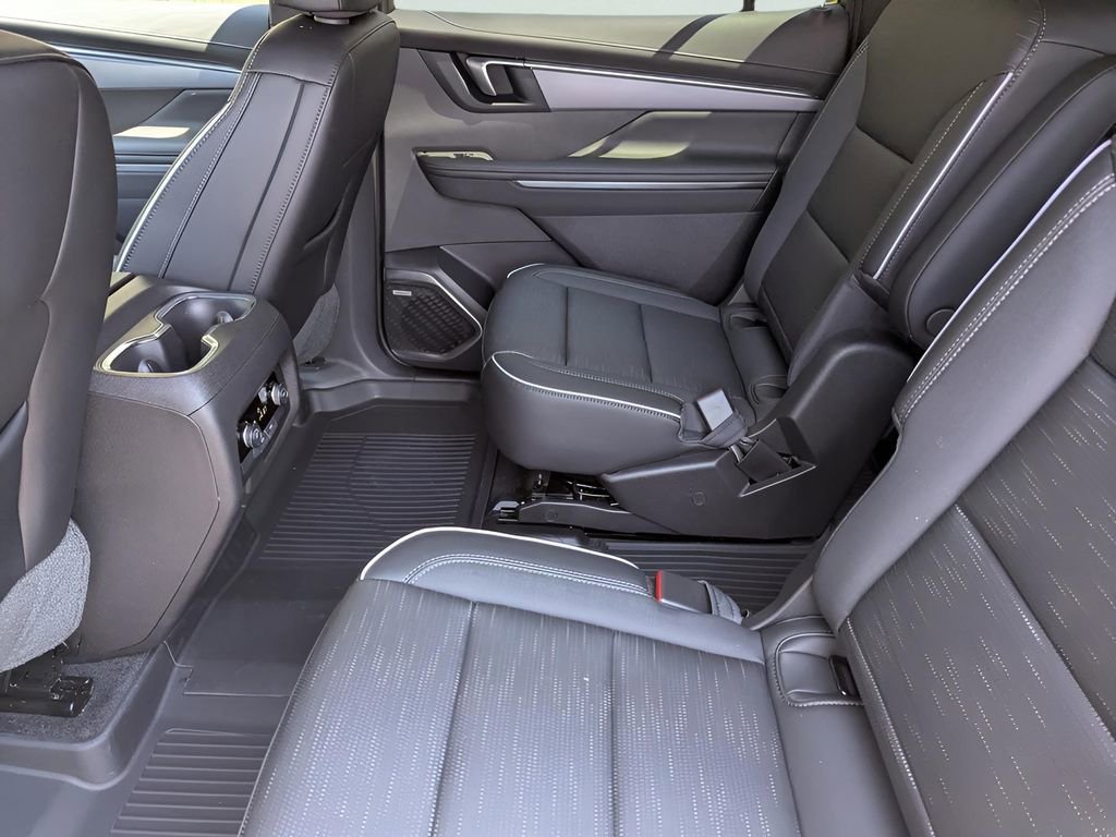 New 2026 Buick Enclave Sport Touring w/ Super Cruise Package FWD image 14
