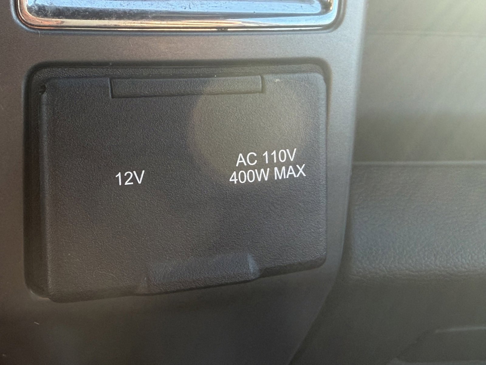 Used 2015 Ford F150 Lariat image 25