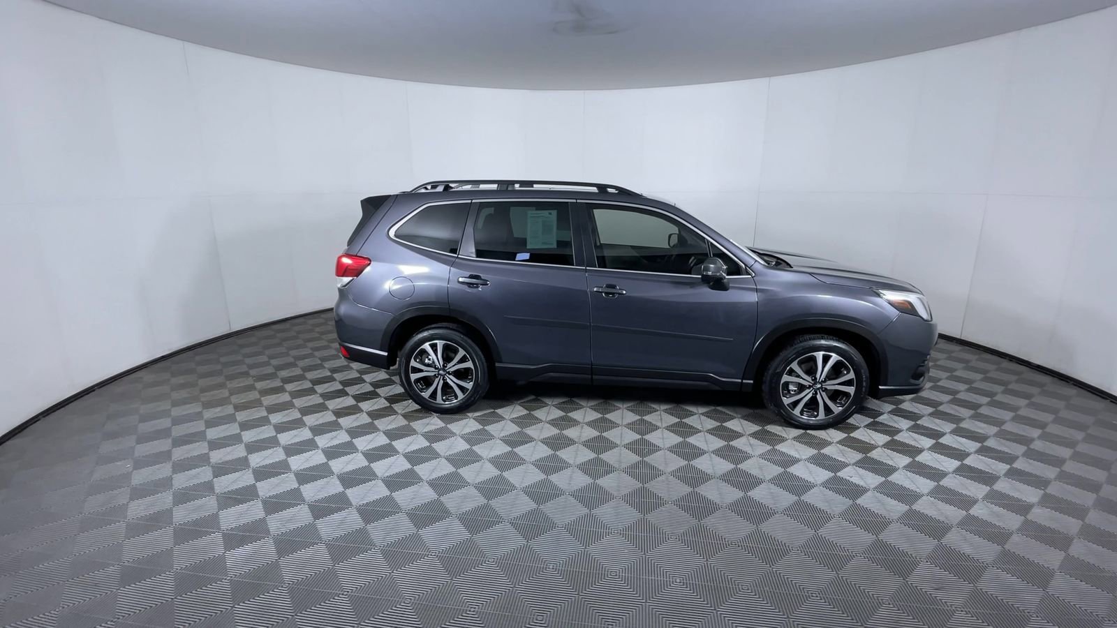Certified 2024 Subaru Forester Limited AWD/4WD image 9