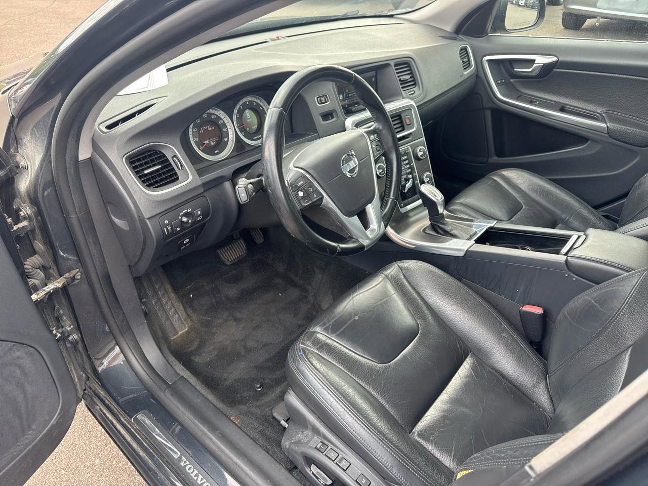 Used 2013 Volvo S60 T5 AWD/4WD image 9