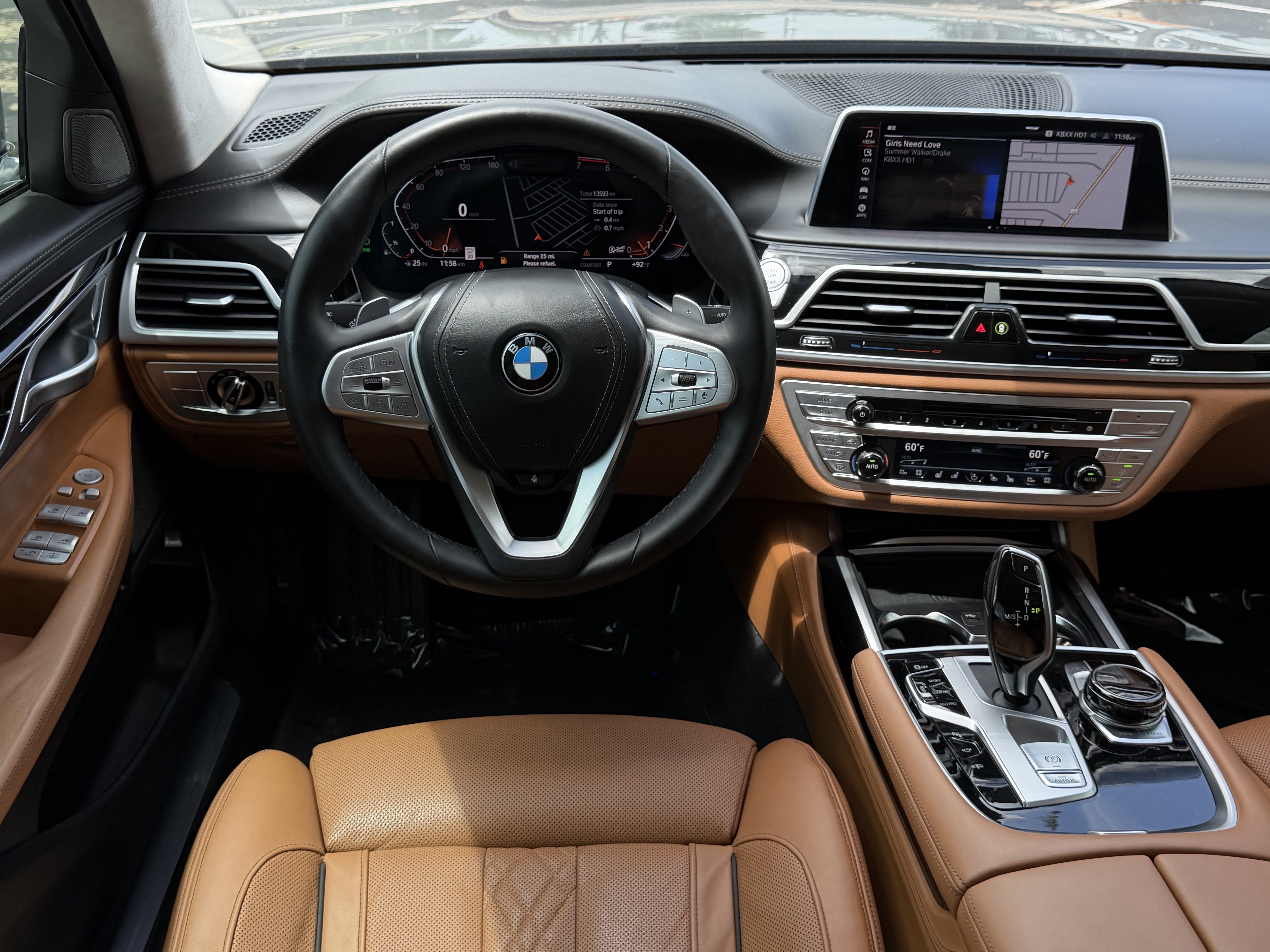 Used 2020 BMW 750i xDrive w/ Executive Package AWD/4WD image 24