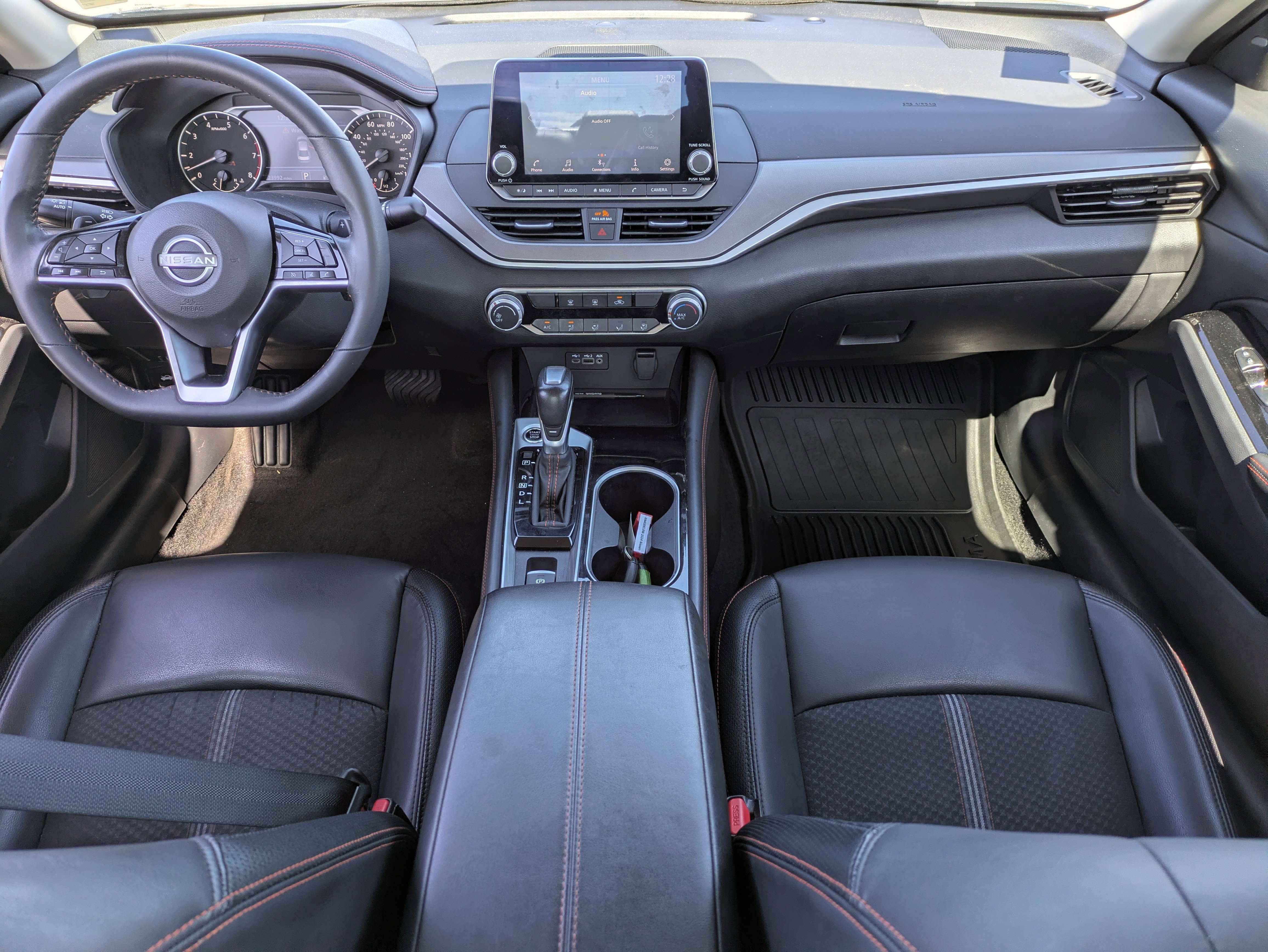 Used 2024 Nissan Altima 2.5 SR image 14