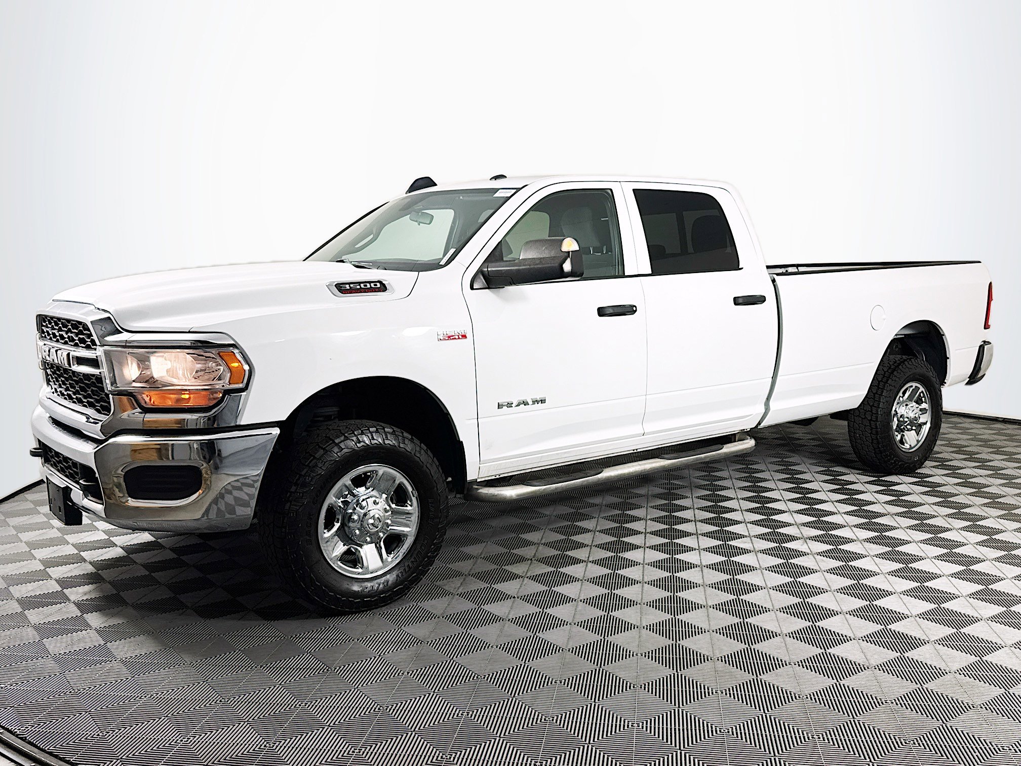 Used 2022 RAM 3500 Tradesman image 4