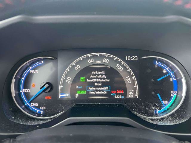 Certified 2025 Toyota RAV4 SE w/ Weather & Moonroof Package image 27