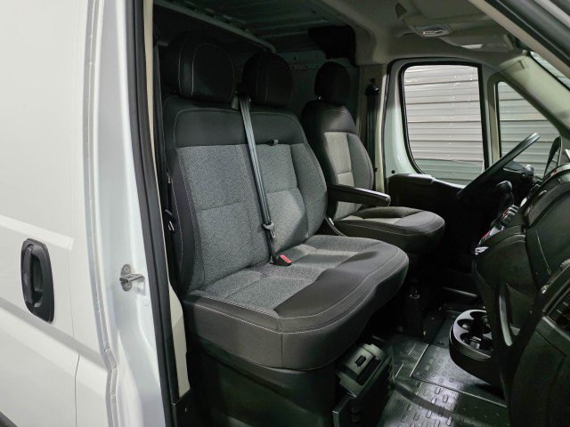 Used 2017 RAM ProMaster 1500 w/ Interior Convenience Group image 16