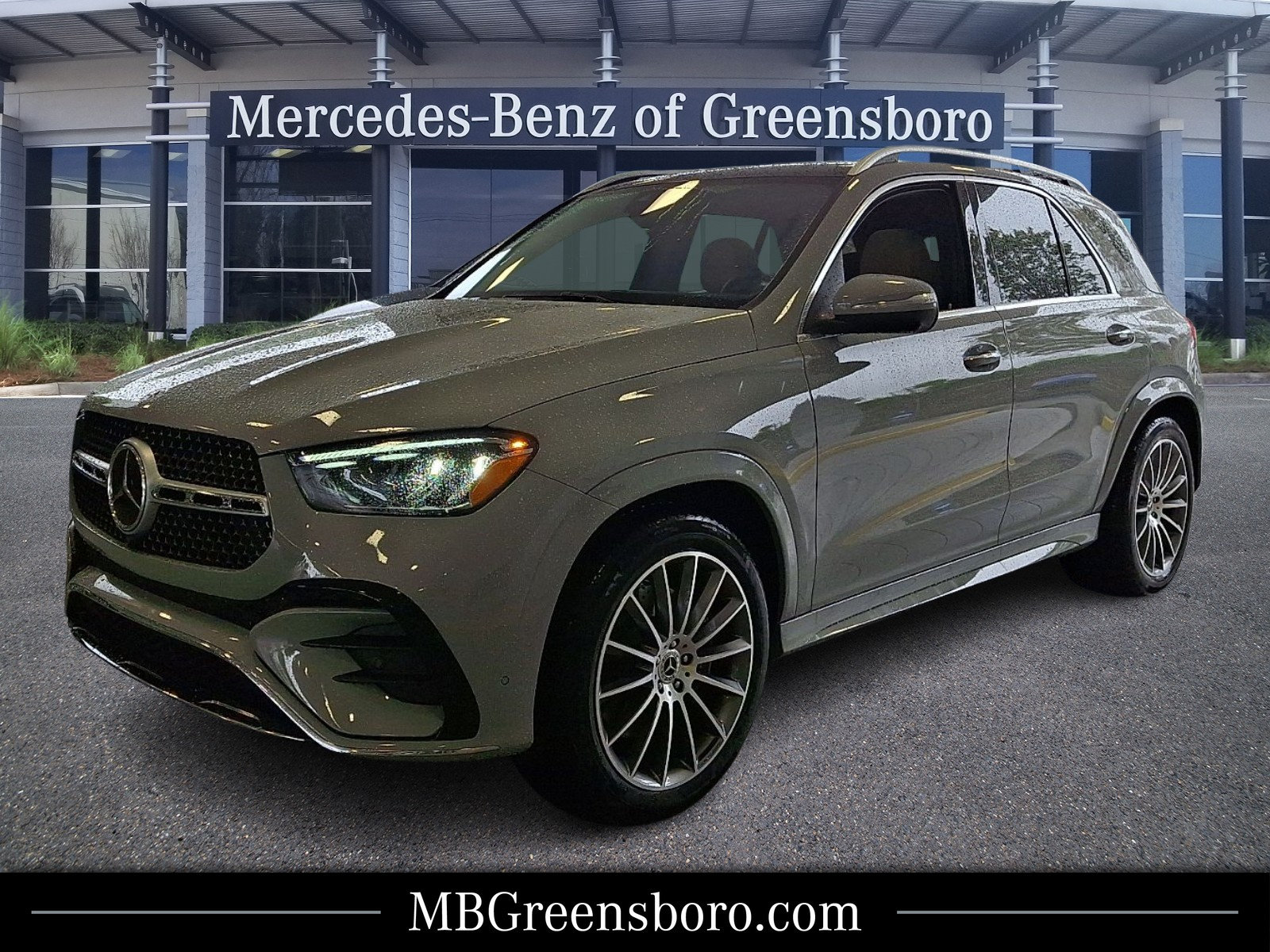 New 2026 Mercedes-Benz GLE 450 4MATIC image 1