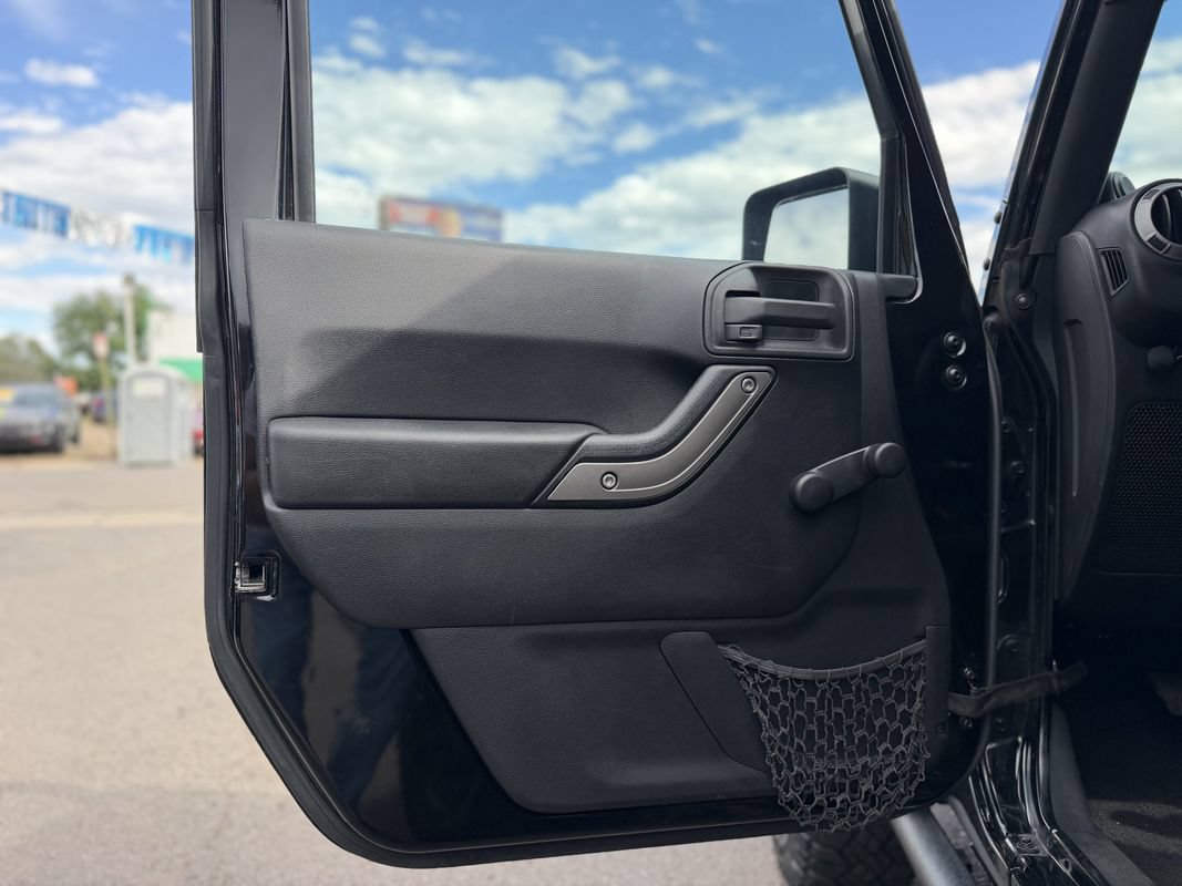 Used 2014 Jeep Wrangler Sport w/ Quick Order Package 24S AWD/4WD image 14