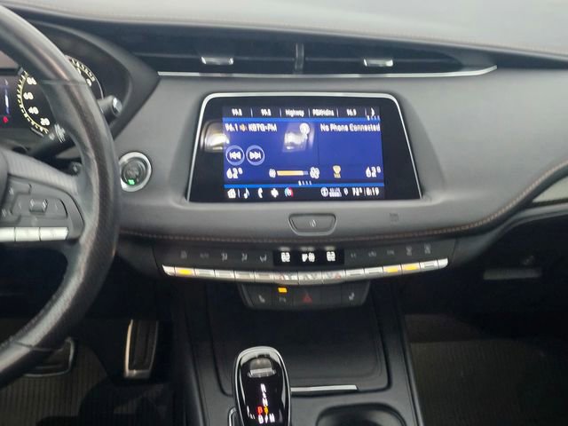 Used 2021 Cadillac XT4 Sport w/ Cold Weather Package image 17