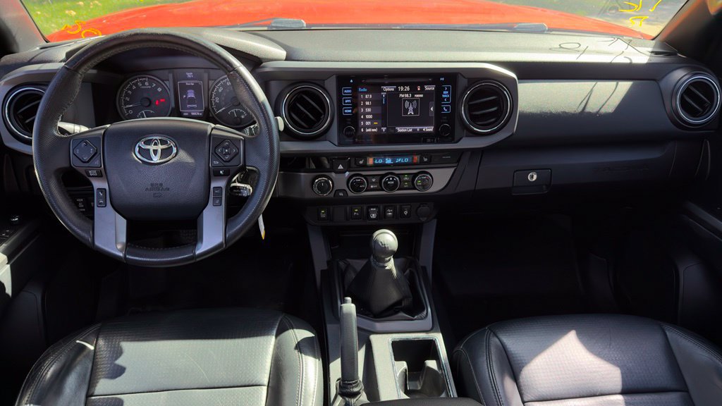 Used 2018 Toyota Tacoma TRD Off-Road AWD/4WD image 16