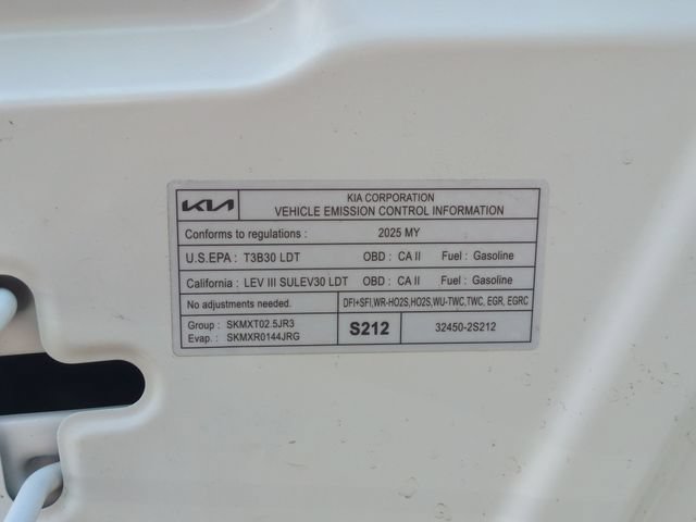 Certified 2025 Kia Sorento S AWD/4WD image 34