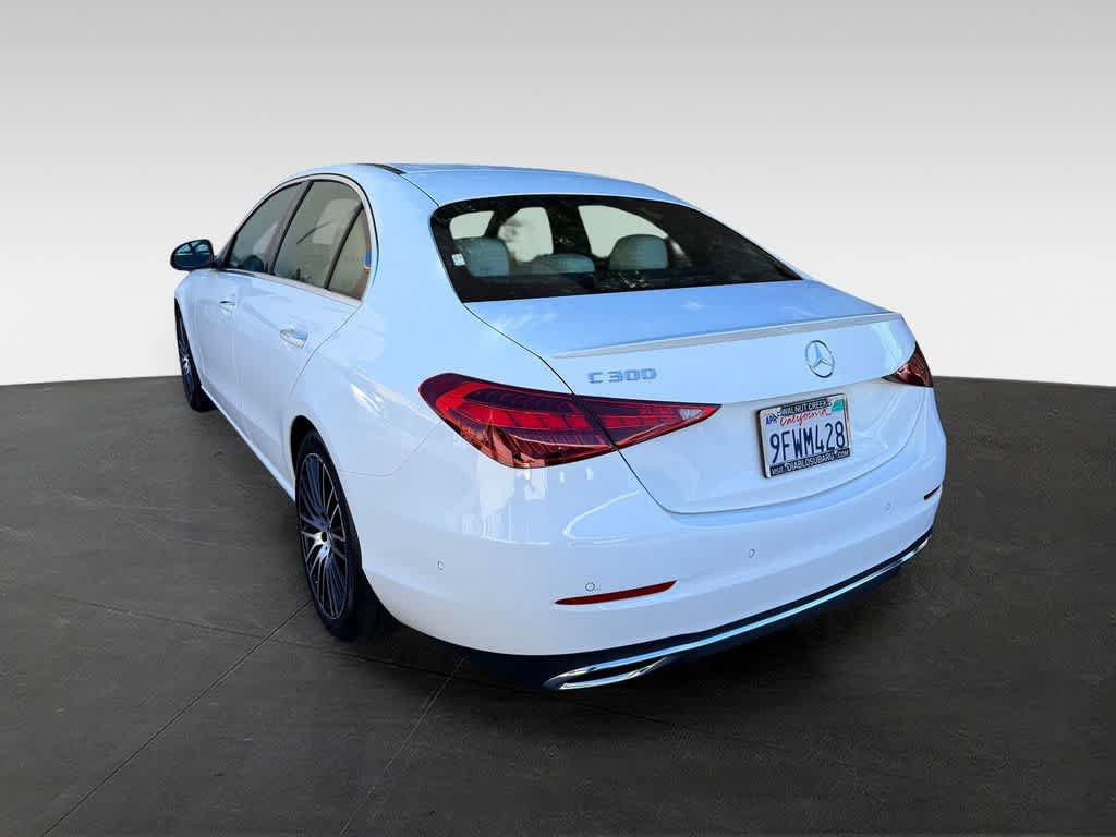 Used 2023 Mercedes-Benz C 300 Sedan image 4