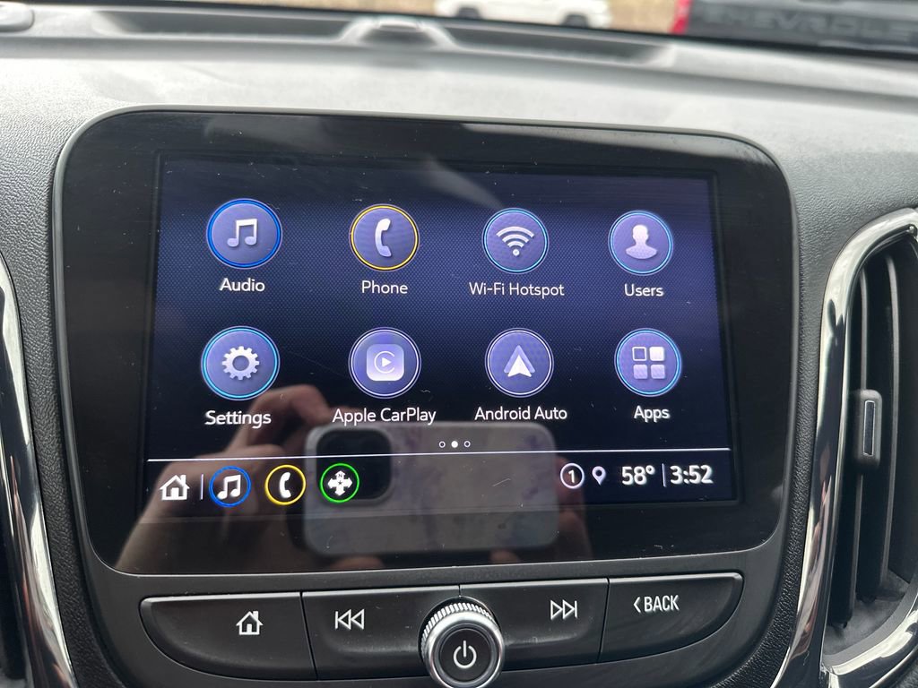 Used 2023 Chevrolet Equinox RS AWD/4WD image 17