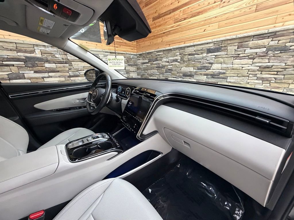 Used 2023 Hyundai Tucson Limited image 13