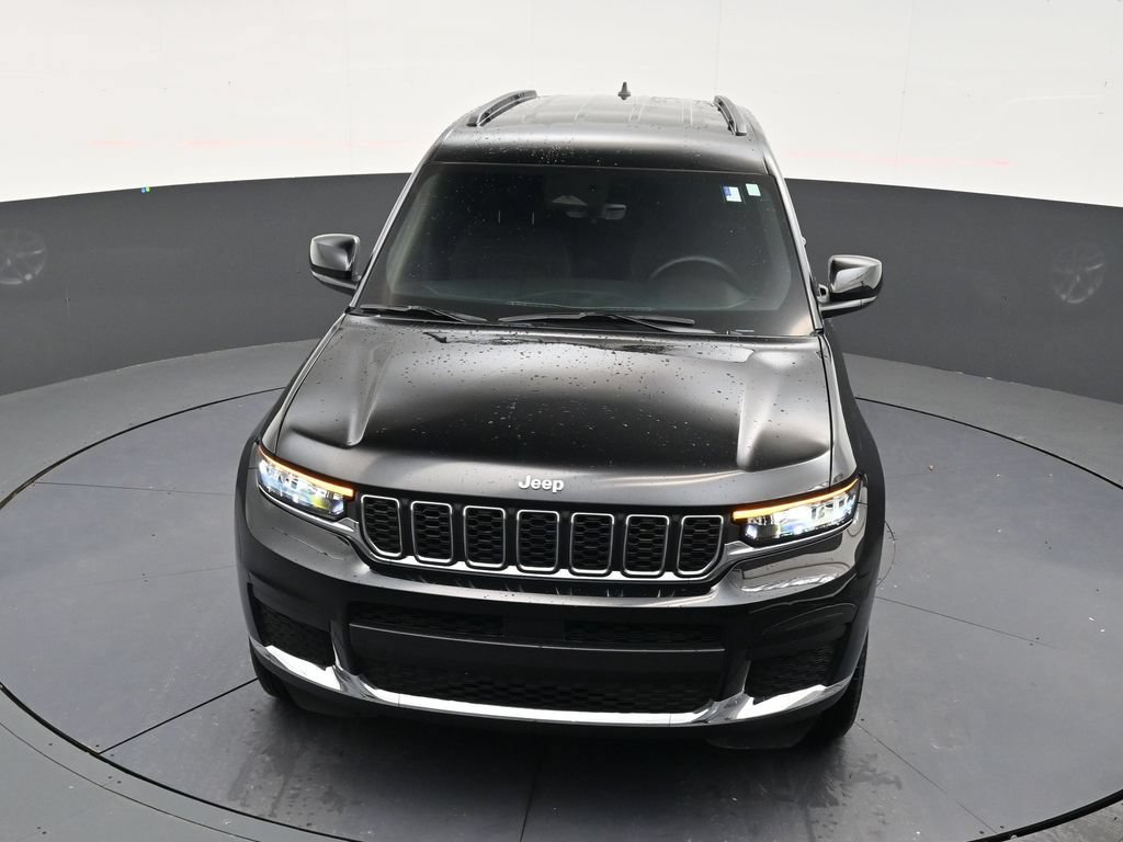 Used 2025 Jeep Grand Cherokee L Laredo w/ Luxury Tech Group I AWD/4WD image 17